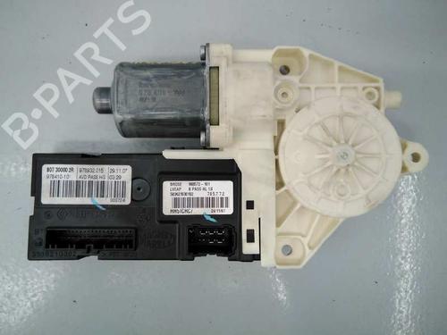 Rudehejsemotor forskærm højre RENAULT LAGUNA III (BT0/1) 2.0 dCi (BT01, BT08, BT09, BT0E, BT0K, BT12, BT1C, BT1D,... (150 hp) 4759418