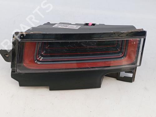 Used Right tailgate light Right tailgate light 27151561 27151561