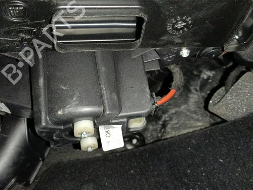 Used Heater blower motor Heater blower motor 37075348 37075348