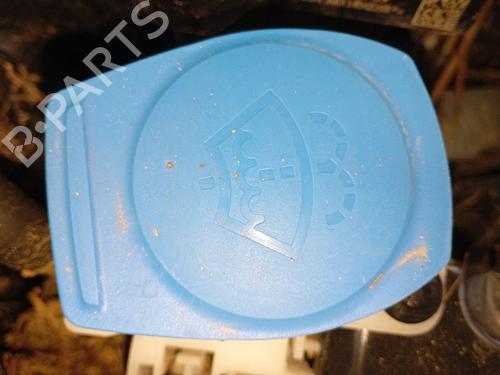 Used Windscreen washer tank Windscreen washer tank VW GOLF VIII (CD1, DA1) 1.0 eTSI (110 hp) 36466408 36466408