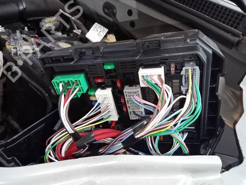 Used Fuse box DACIA SANDERO III [2021-2025]  20931691