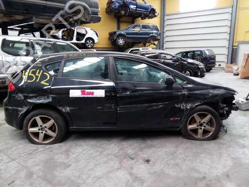 Steering column stalk SEAT LEON (1P1) 1.6 TDI | BP1983148I23 