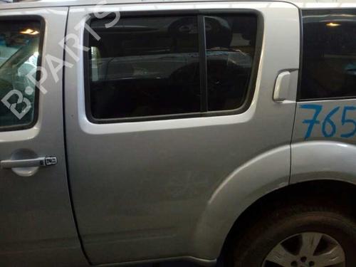 Used Left rear door NISSAN PATHFINDER III (R51) 2.5 dCi (174 hp) 6100032