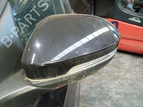 BP32668857C26 main image