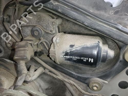 Used Front wiper motor Front wiper motor SUZUKI GRAND VITARA I (FT, HT) 2.0 HDI 110 16V 4x4 (SQ420D, TD83V, JA420WD) (109 hp) 34439486 34439486