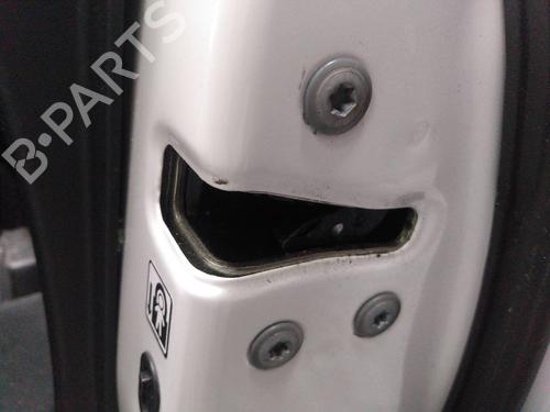Used Rear right lock TOYOTA VERSO S (_P12_) 1.33 (NSP120_) (99 hp) 7537135