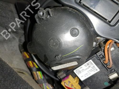 Used Heater blower motor Heater blower motor VW PASSAT B6 (3C2) 1.9 TDI (105 hp) 34719870 34719870