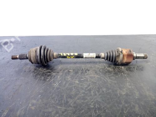 Used Left front driveshaft PEUGEOT 308 SW II (LC_, LJ_, LR_, LX_, L4_) [2014-2021]  19695752