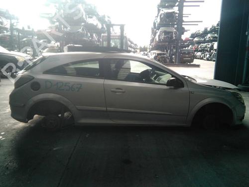 Fuse box OPEL ASTRA H (A04) 1.7 CDTI (L48) | BP21289014E1 