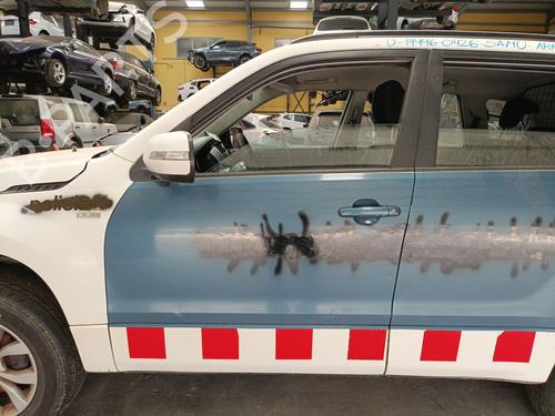Used Left front door Left front door SUZUKI GRAND VITARA II (JT, TE, TD) 1.9 DDiS All-wheel Drive (JT419, TD44, JB419WD, JB419XD,... (129 hp) 34439559 34439559