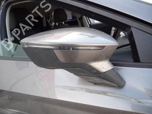 Used Right mirror SEAT LEON ST (5F8) 2.0 TDI 4Drive (150 hp) 10699386