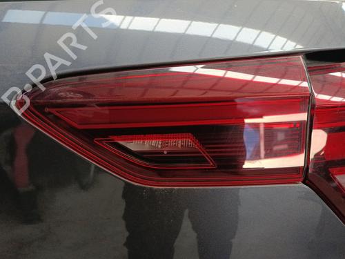 Used Right tailgate light Right tailgate light VW POLO VI (AW1, BZ1, AE1) 1.0 TSI (95 hp) 33427766 33427766