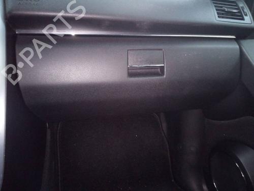 Used Glove box MERCEDES-BENZ B-CLASS Sports Tourer (W245) [2005-2011]  18716486