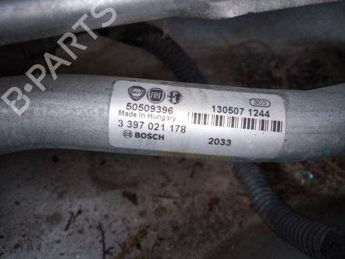 Used Front wiper motor ALFA ROMEO GIULIETTA (940_) 1.6 JTDM (940FXD1A) (105 hp) 10050654