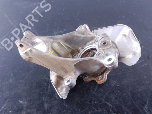 Høyre Styrespindel lagerhus BMW X1 (U11) sDrive 18 d (150 hp) 29484325