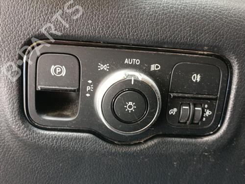 Used Headlight switch Headlight switch 36882459 36882459