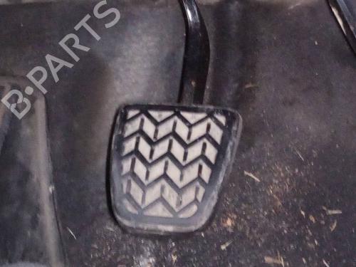Used Clutch pedal TOYOTA COROLLA (_E12_) 2.0 D-4D (CDE120_, CDE120R) (90 hp) 8788802