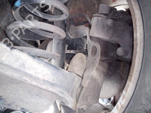 Fusee rechts achter VOLVO V40 Hatchback (525) D3 (150 hp) 10251717