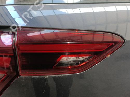 Used Left tailgate light Left tailgate light VW POLO VI (AW1, BZ1, AE1) 1.0 TSI (95 hp) 33427768 33427768