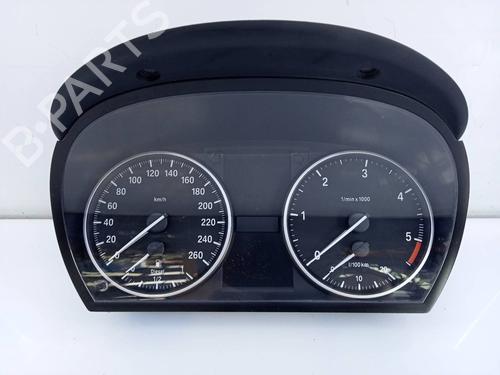 Used Instrument cluster BMW X1 (E84) sDrive 20 d (177 hp) 10561744