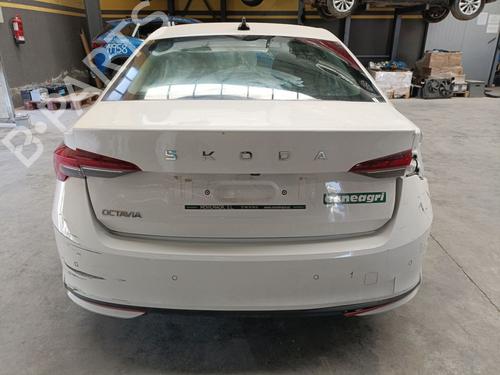 Dashboard SKODA OCTAVIA IV (NX3, NN3, PV3) 2.0 TDi | BP38593843C46  - Image 6