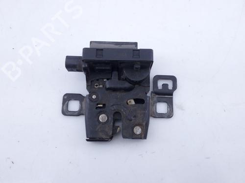 Used Tailgate lock LAND ROVER RANGE ROVER SPORT I (L320) 3.0 D 4x4 (245 hp) 8638445