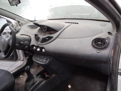 Instrumentbræt RENAULT TWINGO II (CN0_) 1.5 dCi 75 (75 hp) 13021354