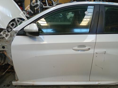 Tür links vorne für PEUGEOT 208 II (UB_, UP_, UW_, UJ_) 1.5 BlueHDI 100 (102 hp) 30759983