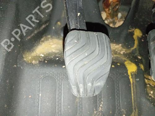 Used Clutch pedal RENAULT KANGOO III Box Body/MPV 1.5 Blue dCi 95 (FJAB) (95 hp) 29478472