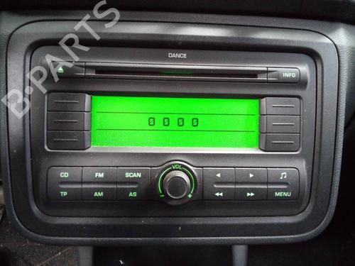 Bilradio SKODA FABIA I (6Y2) 1.4 (60 hp) 13416988
