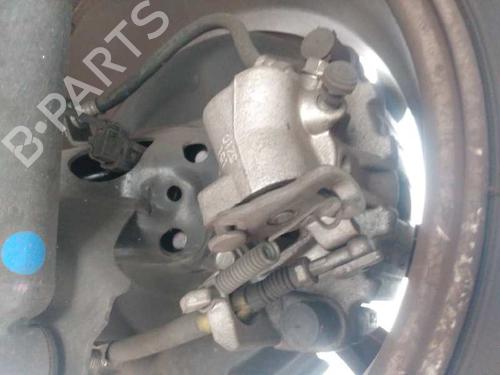 Używane Zacisk hamulca tylnego prawego TOYOTA YARIS (_P13_) [2010-2020]  11587747