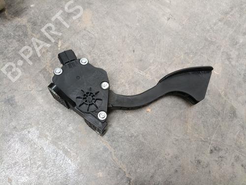 Pedal TOYOTA PRIUS PLUS (_W4_) 1.8 Hybrid (ZVW40W, ZVW41W) (136 hp) 30579573