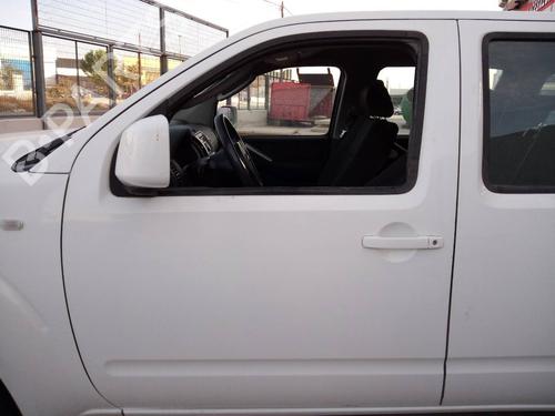 Used Left front door NISSAN PATHFINDER III (R51) 2.5 dCi (174 hp) 10862084