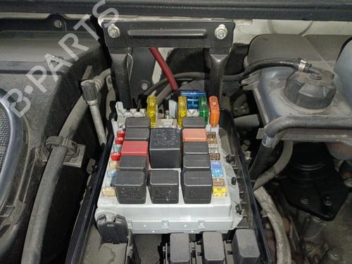 fuse-box-iveco-daily-iv-platformchassis-2006-2007-2008-2009-2010-2011-2012-37232369 main image
