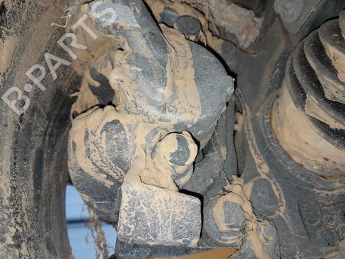 Used Right front brake caliper PEUGEOT 5008 II (MC_, MJ_, MR_, M4_) 1.5 BlueHDi 130 (MCYHZJ, MCYHZR, MCYHZX) (131 hp) 24682551