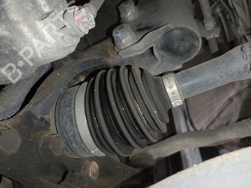 Used Right front driveshaft Right front driveshaft TOYOTA C-HR (_X1_) 1.8 Hybrid (ZYX10_, ZYX11_) (98 hp) 40196252 40196252
