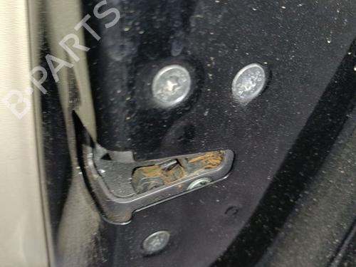 Used Front right lock VOLVO XC60 I SUV (156) D5 AWD (215 hp) 30697869