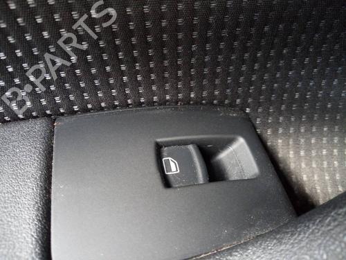 Used Right front window switch AUDI A3 Sportback (8PA) 1.4 TFSI (125 hp) 17009414