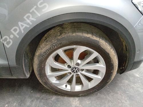 Used Front right wheel arch trim Front right wheel arch trim VW T-ROC (A11, D11) 1.5 TSI (150 hp) 32859345 32859345