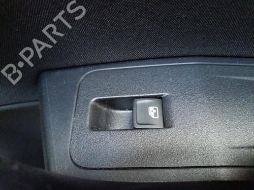 Used Right front window switch VW T-ROC (A11, D11) 1.5 TSI (150 hp) 32979763
