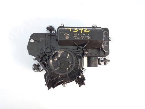 Used Central lock pump AUDI A4 B9 Avant (8W5, 8WD) [2015-2025]  9269176
