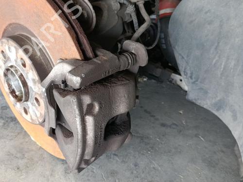 Used Right front brake caliper Right front brake caliper 36832734 36832734