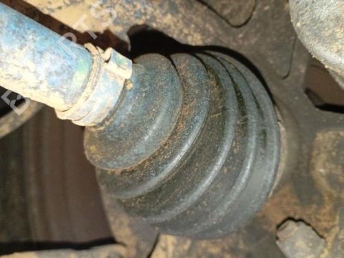 Used Left front driveshaft SEAT IBIZA V (KJ1, KJG) 1.0 MPi (80 hp) 31645250