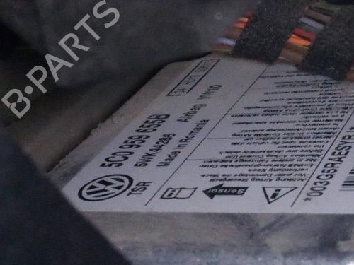 Airbag styreenhed VW GOLF VI (5K1) 1.6 TDI (105 hp) 8486815