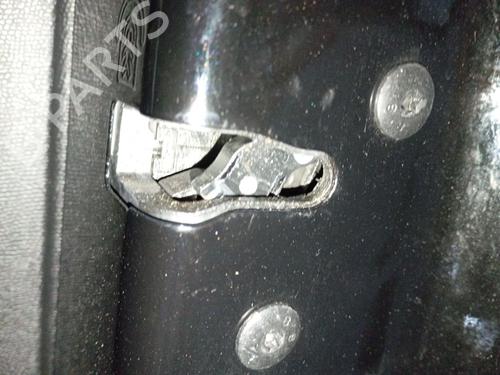 Højre bagtil lås PEUGEOT 5008 II (MC_, MJ_, MR_, M4_) 1.5 BlueHDi 130 (MCYHZJ, MCYHZR, MCYHZX) (131 hp) 32358983