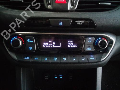 Climate control HYUNDAI i30 FASTBACK (PDE, PDEN)  | BP19697768I5 