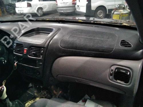 Left front window switch NISSAN ALMERA II Hatchback (N16) 1.5 dCi | BP2261019I27 