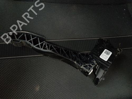 pedal-vw-t-roc-a11-d11-2017-32997756 main image