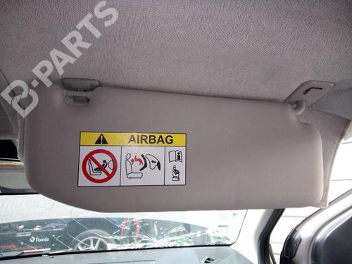 right-sun-visor-citroen-c4-cactus-12-vti-82-2014-11173424 main image