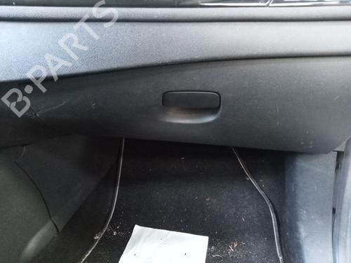 Dashboardkastje Dashboardkastje RENAULT MEGANE III Hatchback (BZ0/1_, B3_) 1.6 dCi (BZ00, BZ12, BZ13) (130 hp) 37601526 37601526